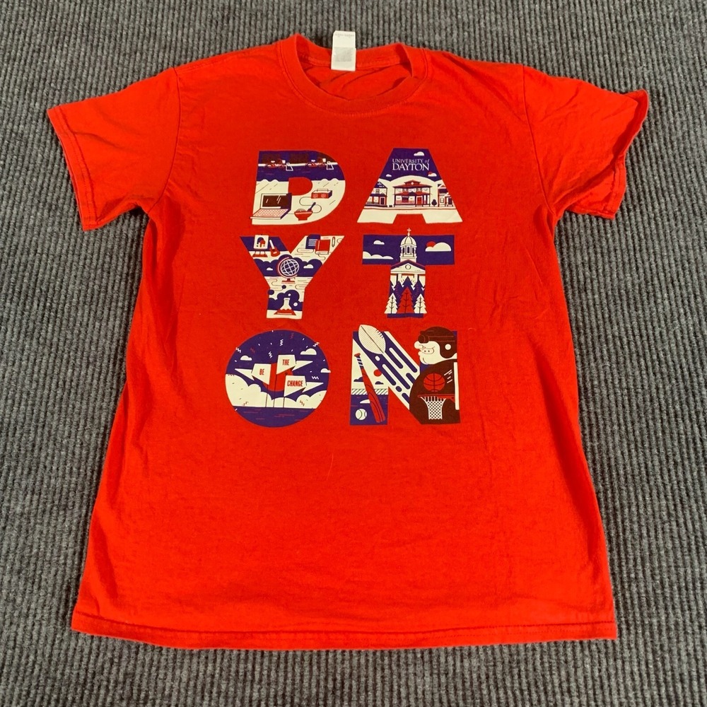 Dayton Flyers T Shirt Womens Small Red Short Sleeve College NCAA Football Cotton
